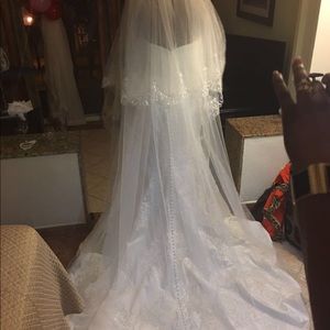 Wedding dress